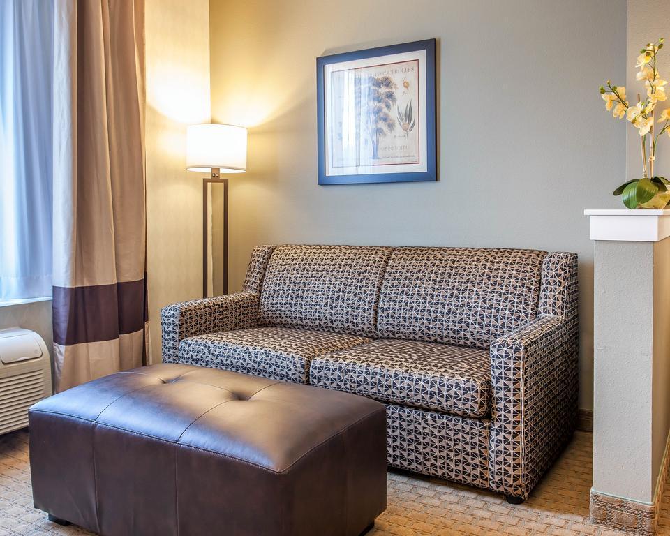 Comfort Suites Airport Tukwila Seattle מראה חיצוני תמונה