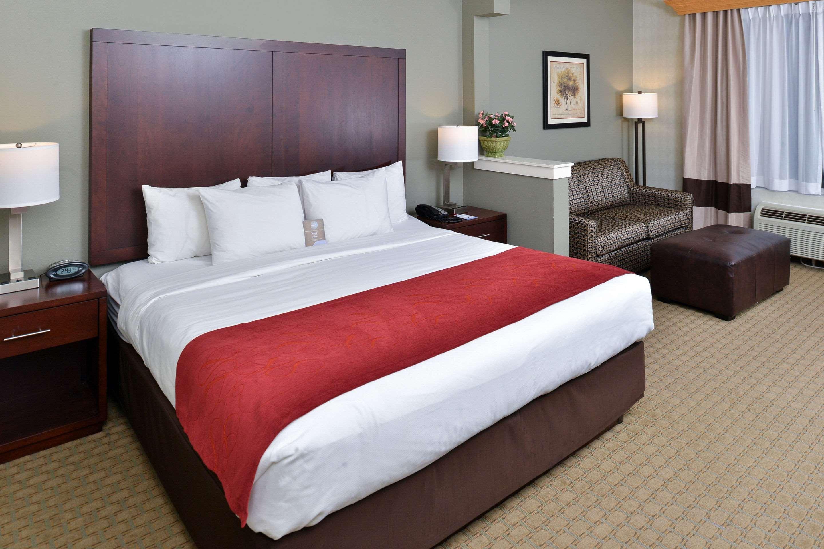 Comfort Suites Airport Tukwila Seattle מראה חיצוני תמונה