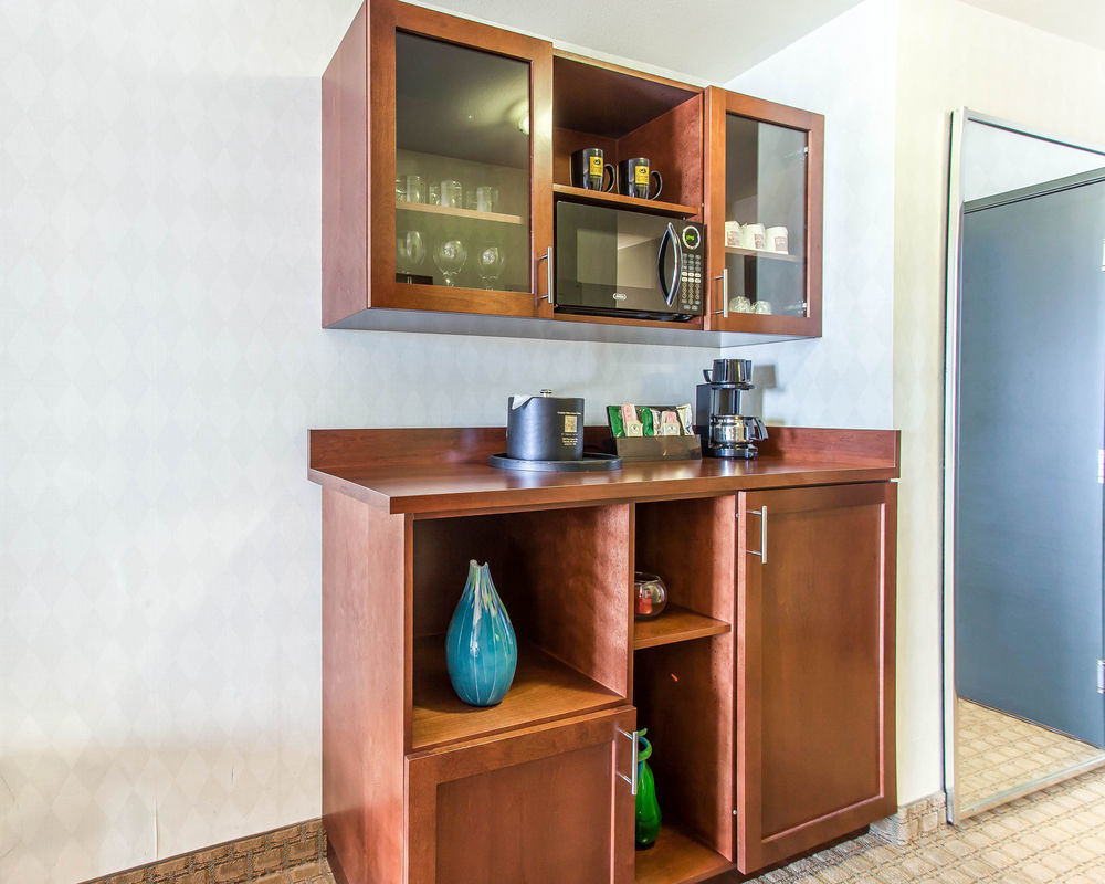 Comfort Suites Airport Tukwila Seattle מראה חיצוני תמונה